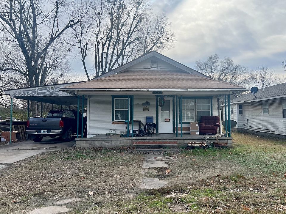 2nd image of 1100 W 9th St