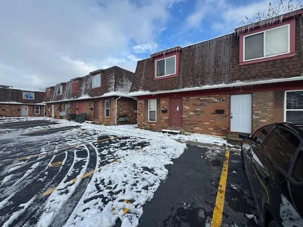 5690 Ironwood Ct, Columbus, OH 43229