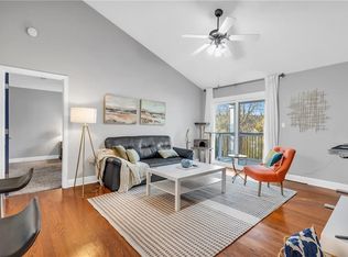 8303 Santa Fe Pkwy, Sandy Springs, GA 30350