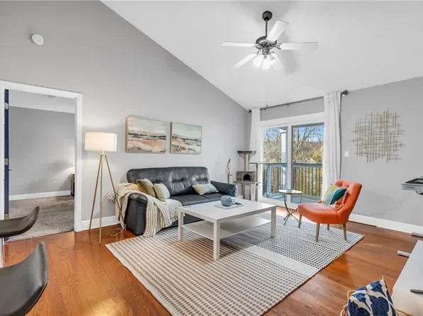 8303 Santa Fe Pkwy, Sandy Springs, GA 30350