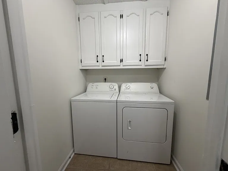 109 Tamara Ct — Photo 8