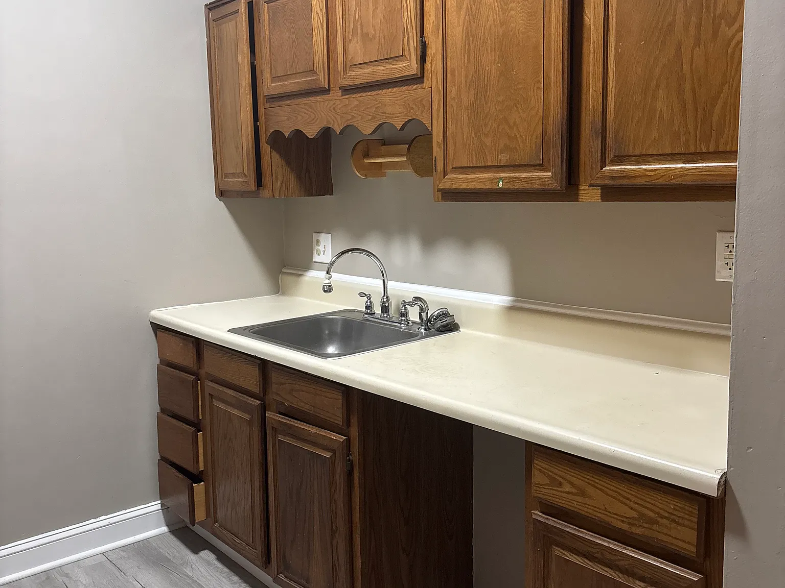 2 bed, $1,250 — Photo 2