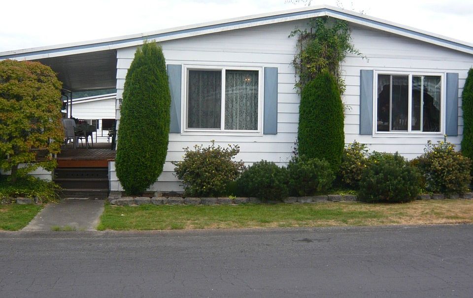 1st image of 3611 I St NE Unit 8