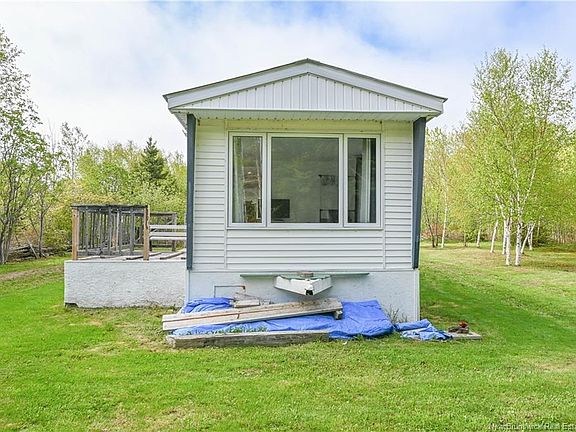 3rd image of 95 Acadie St