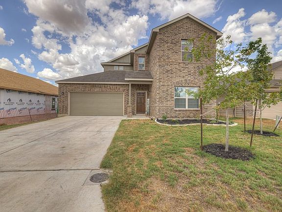 2nd image of 2921 Greenbriar