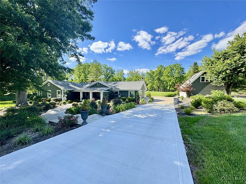 1st image of 5596 Greentree Rd