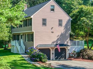 26 Parish Rd, Georgetown, MA 01833