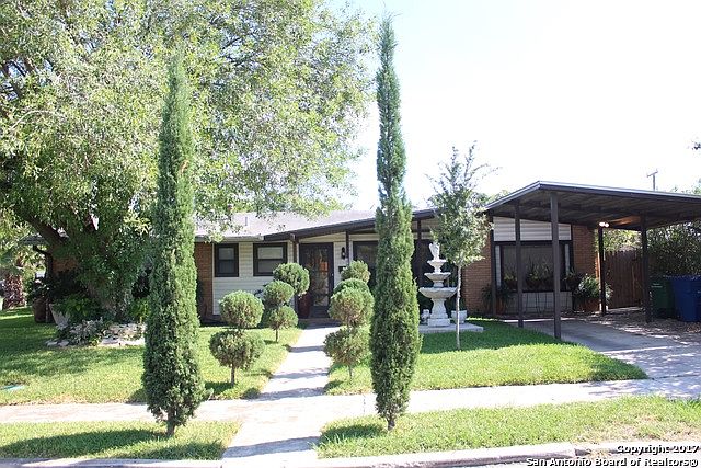 1st image of 370 E Rampart Dr