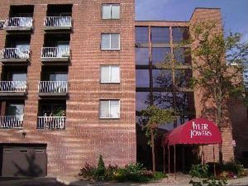 1st image of 1450 Plymouth Ln APT 504