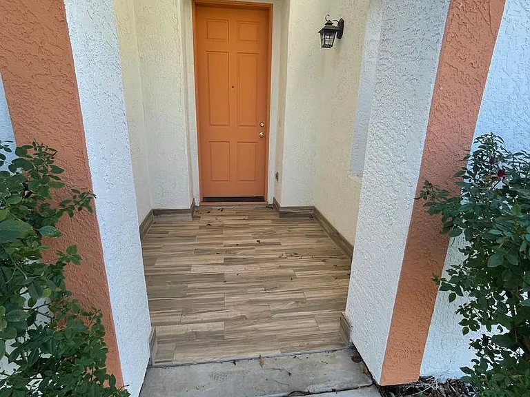 4143 Canopy Ct — Photo 2