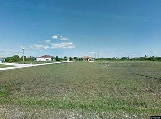 1025 NW 13th Ave, Cape Coral, FL 33993