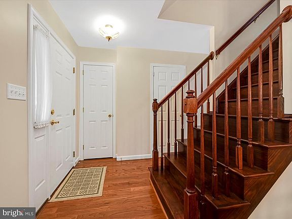 4th image of 407 Shepherd St #L-0036