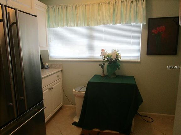 4th image of 5980 Shore Blvd S APT 412