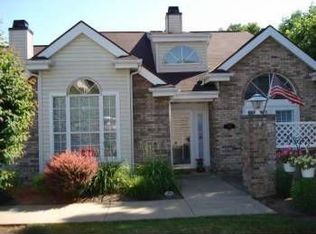 708 Sturbridge Ln, Export, PA 15632