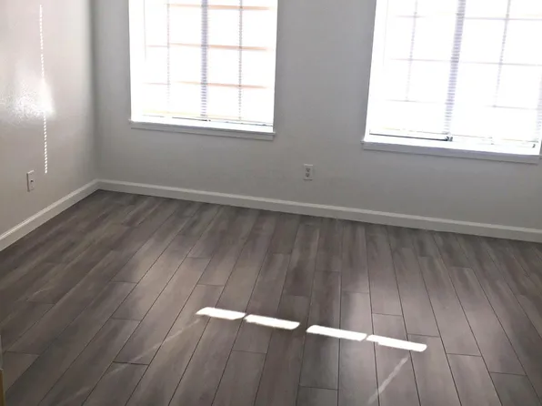 (undisclosed Address), Oakland, CA 94601