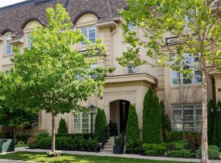 253 Hanover St, Oakville, ON L6K0H3