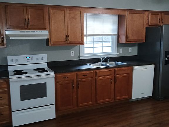 4th image of 4704 Bridgewood Ct