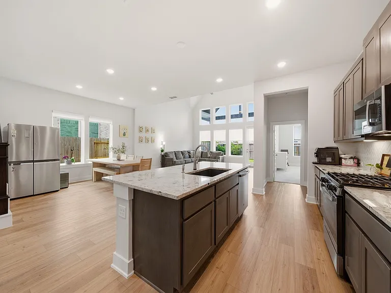 26307 Camden Canyon Ave — Photo 14