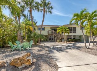 154 Anchorage St, Fort Myers Beach, FL 33931
