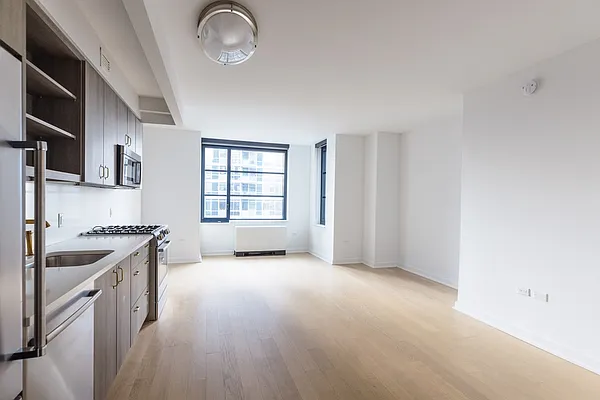 Rented by Greystar | media 38