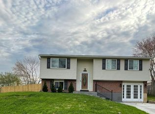 4331 Rolling Stone Way, Alexandria, VA 22306