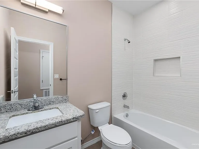 3104 W Kenwood St — Photo 9