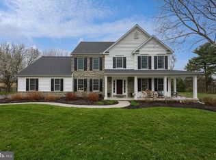 432 Bellaire Dr, York, PA 17402