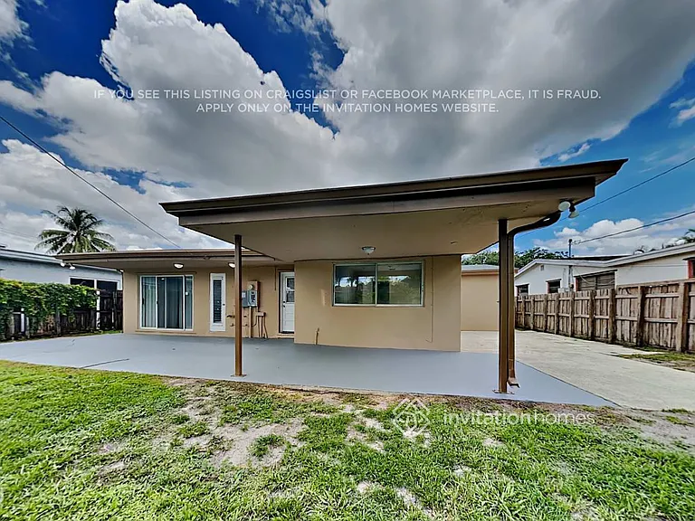 2411 Utopia Dr — Photo 17