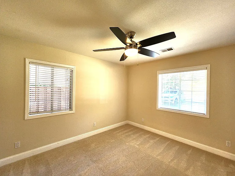 1401 Ralston Ave — Photo 15