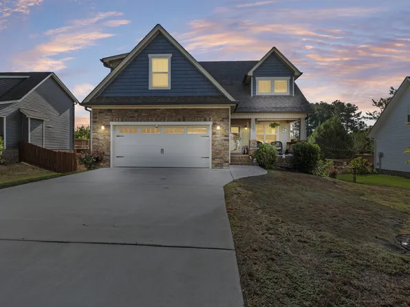 1394 Blake Stone Dr NW, Cleveland, TN 37312