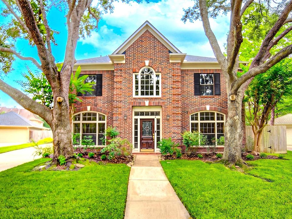 1st image of 22122 Bay Spring Dr