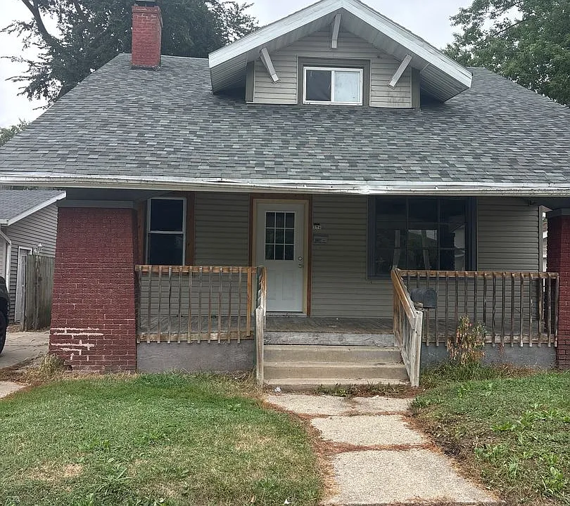 376 Rockport Rd