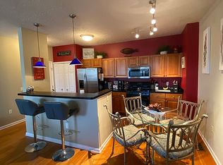233 W Marina Pkwy, Lorain, OH