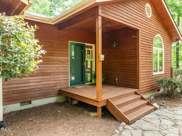 933 Windsor Rd, Chapel Hill, NC 27516
