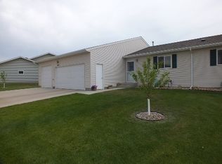 2204 14th St NW, Minot, ND 58703