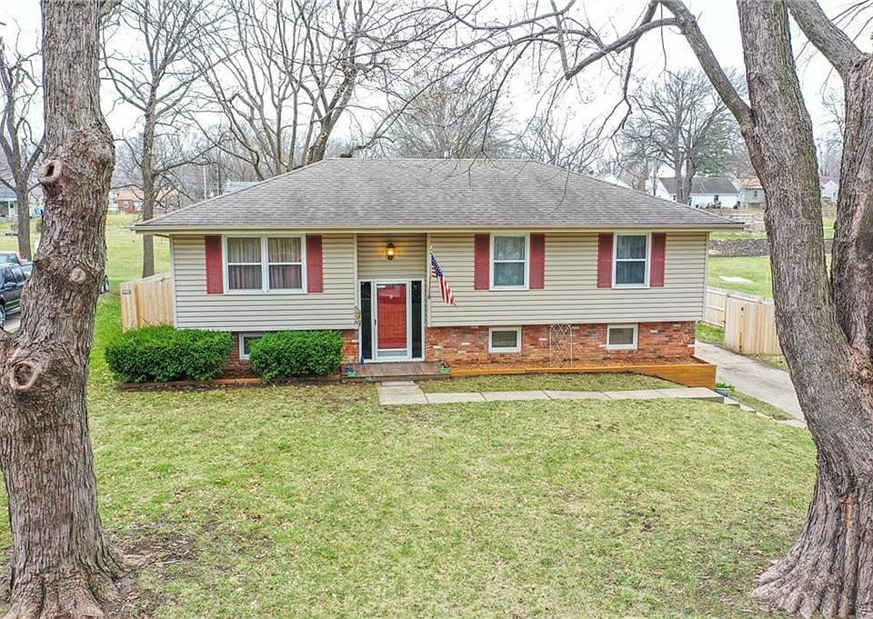 1st image of 5938 Caenen St