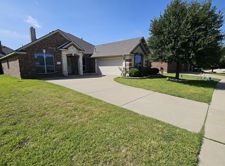 9520 Drovers View Trl, Fort Worth, TX 76131