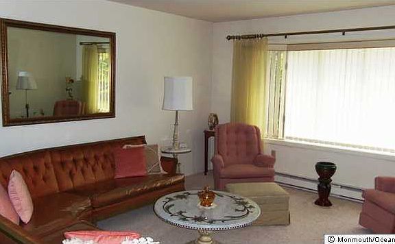 5th image of 98 Cambridge Circle #A