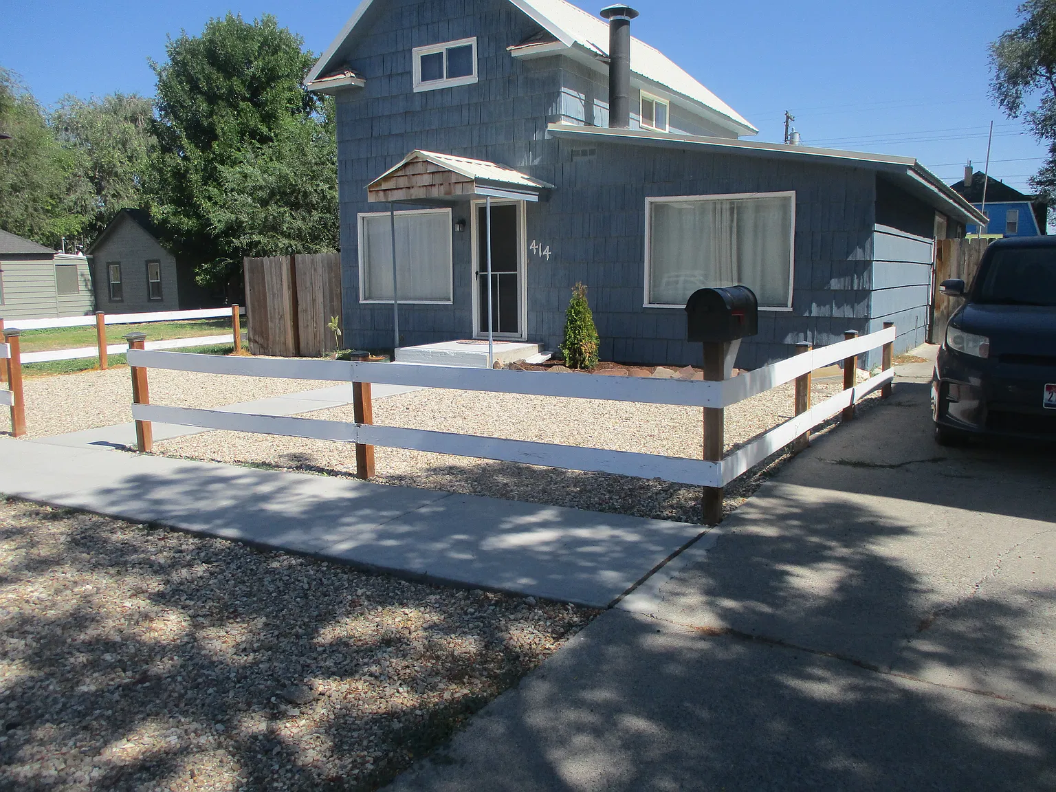 3 bed, 1452 sqft, $1,950 — Photo 1