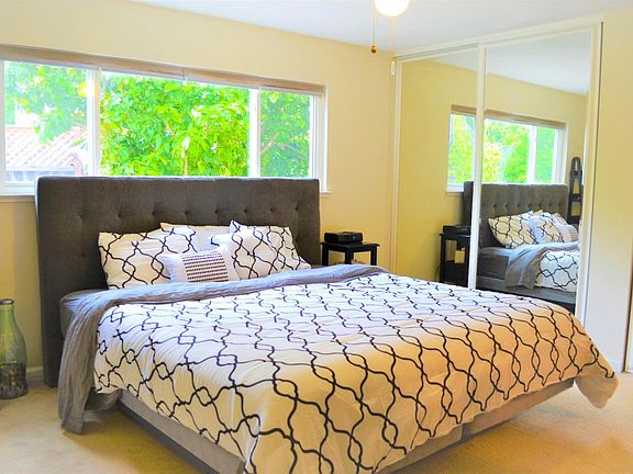 3rd image of 6708 Altiplano Way