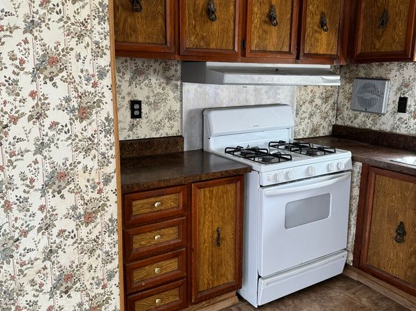 (undisclosed Address)