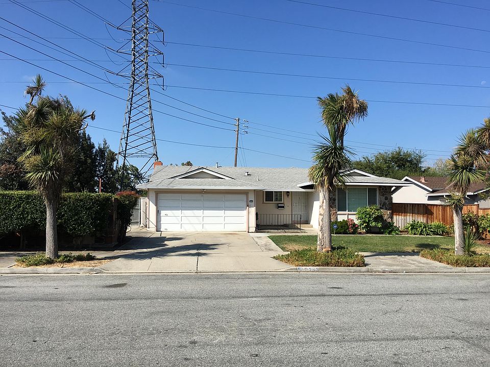 1st image of 2753 Scottsdale Dr