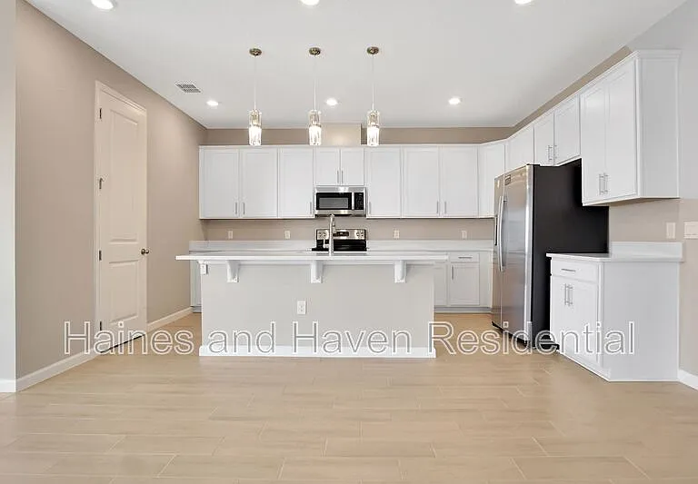 3324 Chicory Ct — Photo 8