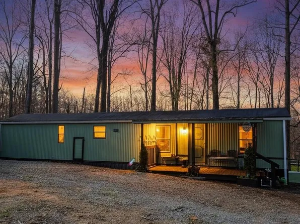 109 Whisperridge Ct, Moneta, VA 24121