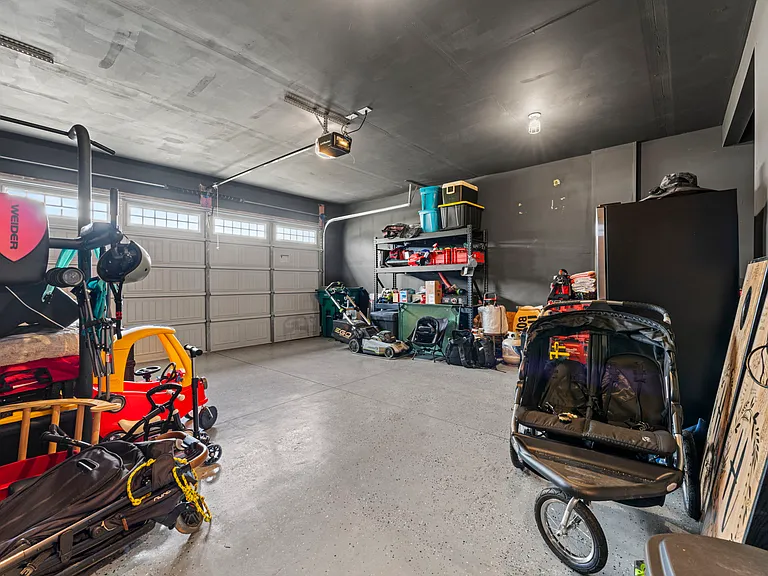 5095 Ives Ave — Photo 29
