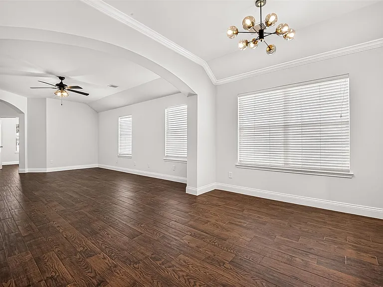 20707 Pine Rain Ct — Photo 16