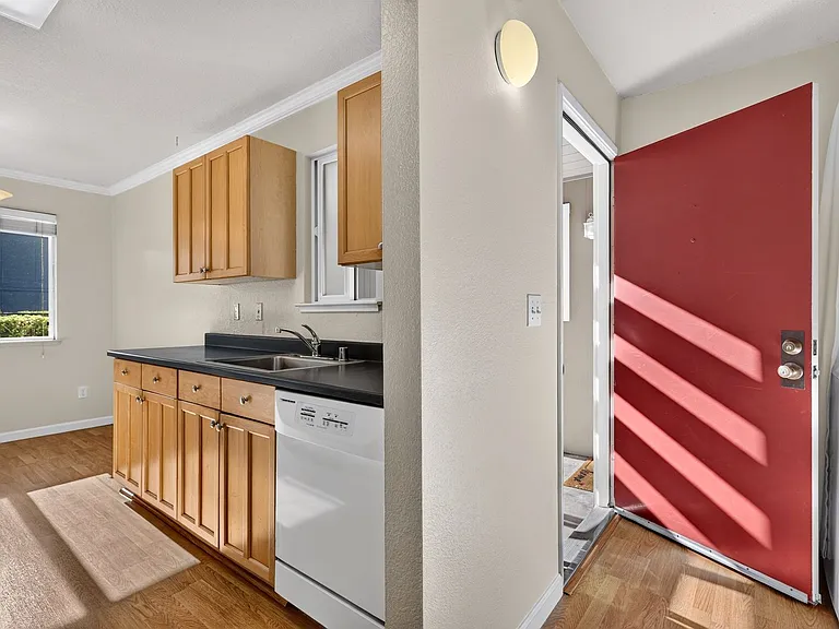 1574 Sunnyvale Ave #33 — Photo 6