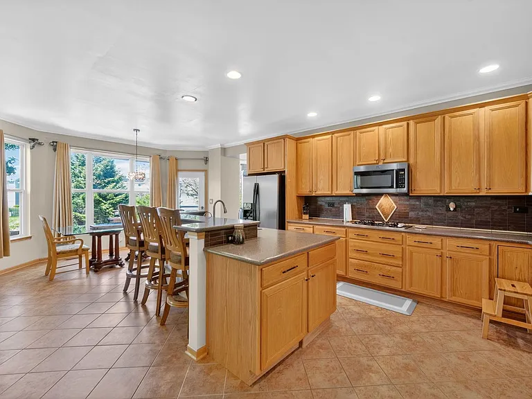 322 Hemlock Ln — Photo 18