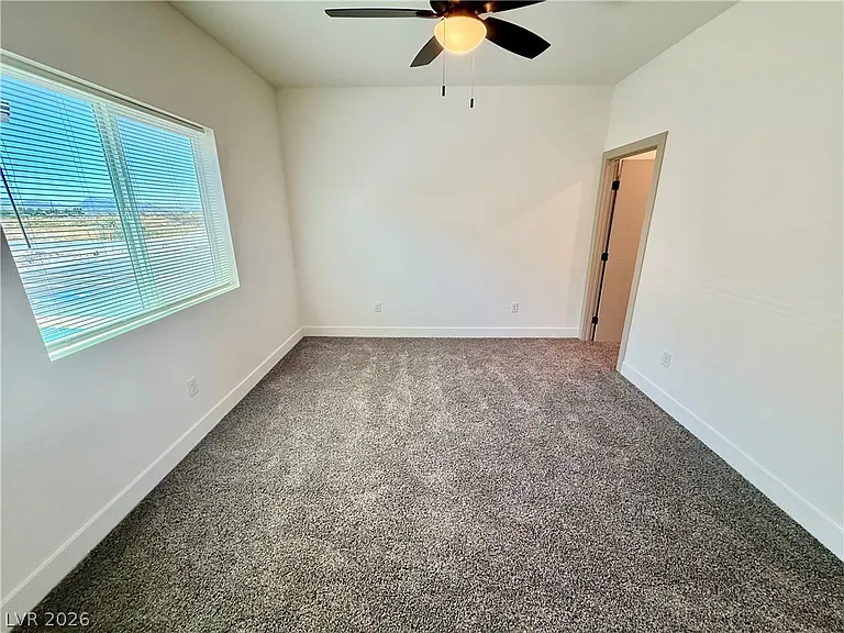 461 E Comstock St #1 — Photo 13