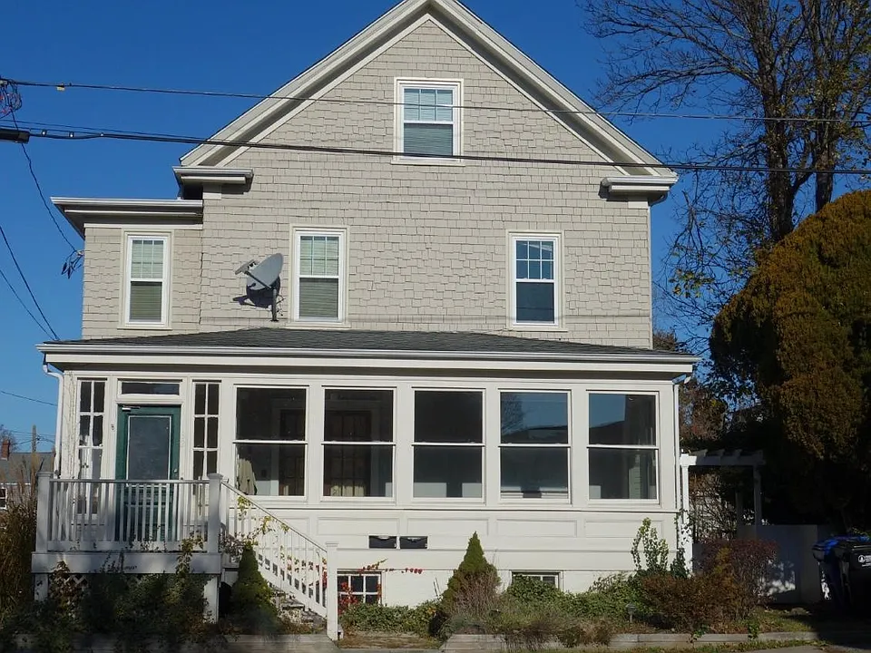 32 Channing St #2